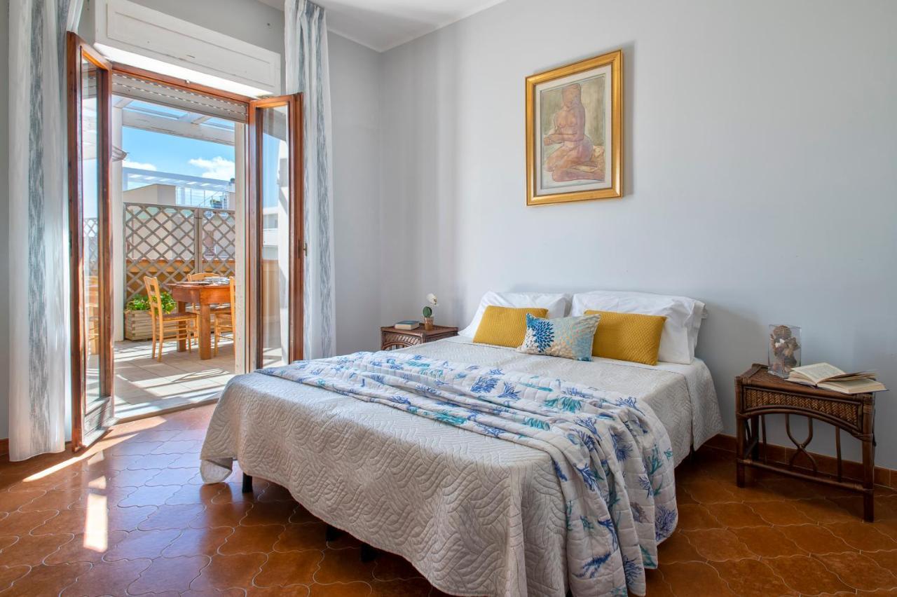 Lungomare Garibaldi - Attico A Due Passi Dal Mare Apartman Alghero Kültér fotó