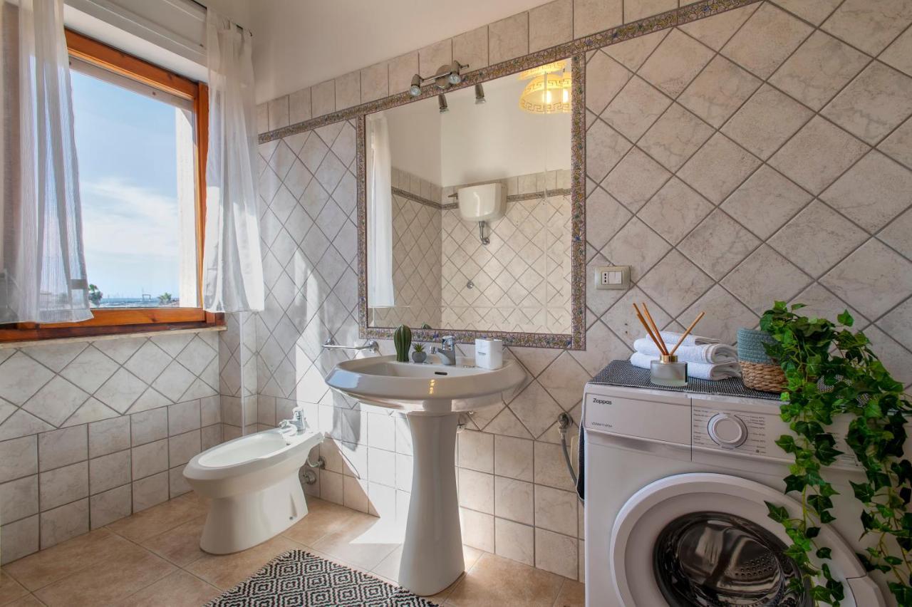 Lungomare Garibaldi - Attico A Due Passi Dal Mare Apartman Alghero Kültér fotó