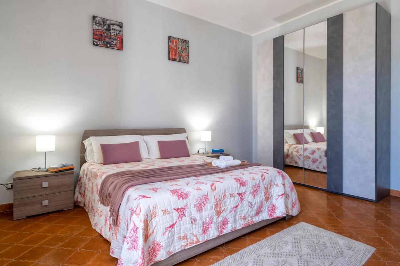 Lungomare Garibaldi - Attico A Due Passi Dal Mare Apartman Alghero Kültér fotó