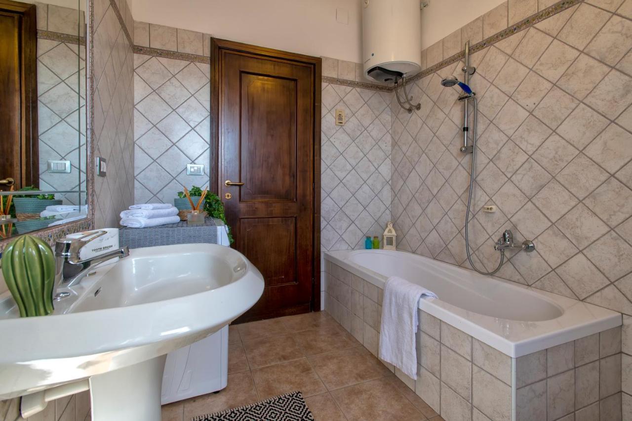 Lungomare Garibaldi - Attico A Due Passi Dal Mare Apartman Alghero Kültér fotó