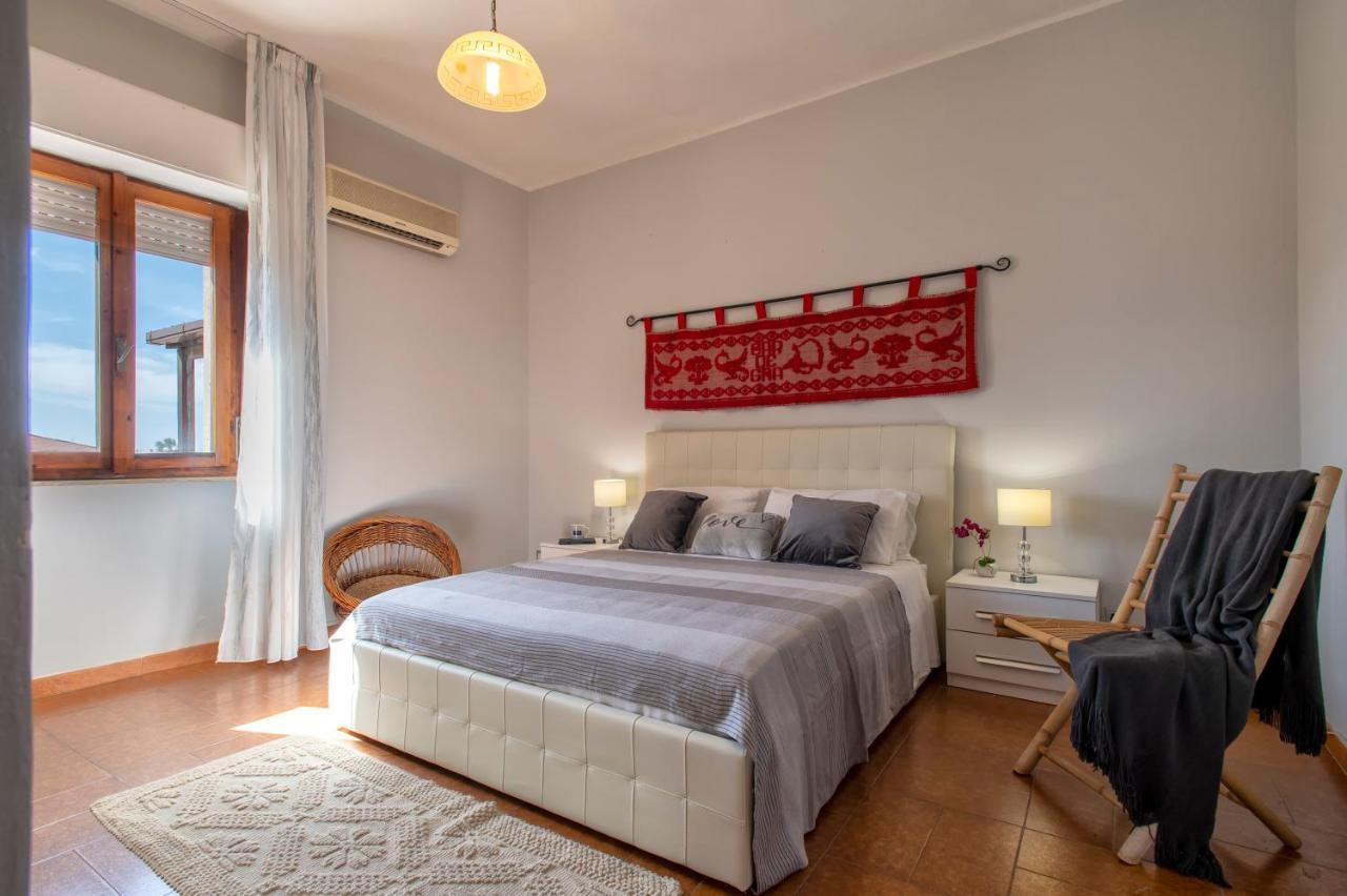 Lungomare Garibaldi - Attico A Due Passi Dal Mare Apartman Alghero Kültér fotó
